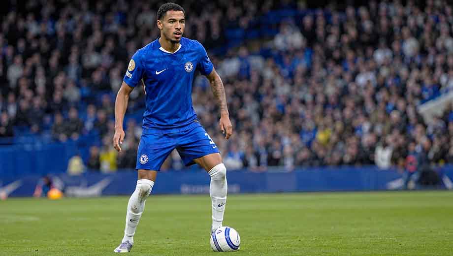 Levi Colwill controlling the ball for Chelsea during a football match