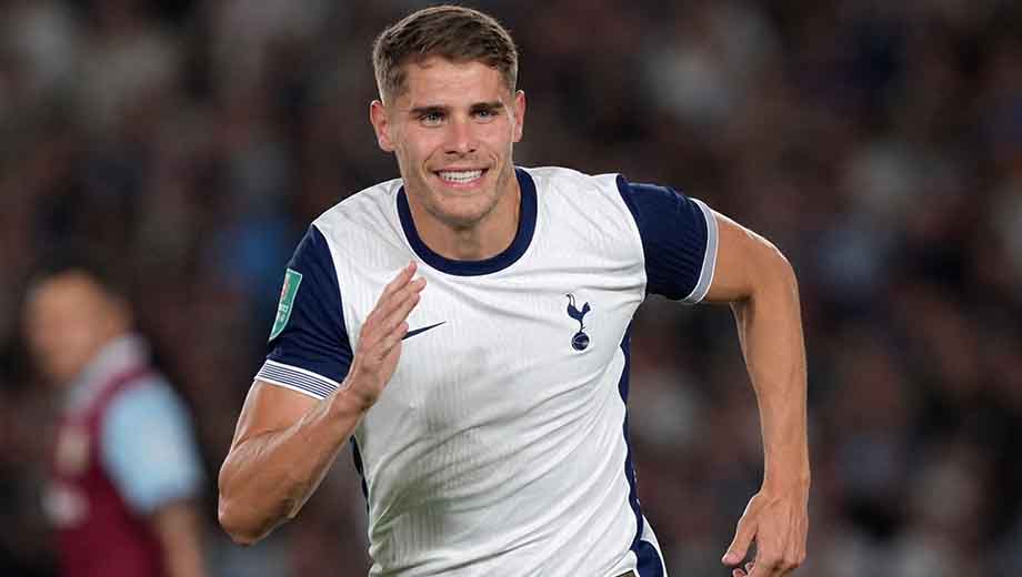 Micky van de Ven showing explosive recovery speed for Tottenham in the upcoming-defender-2026